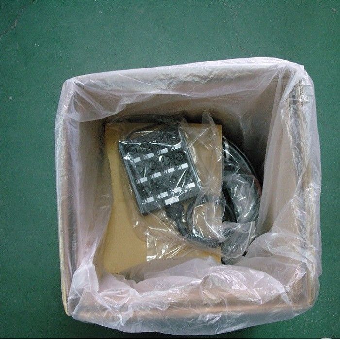 28 ช่องทาง XLR ส่งบอร์ด สงค์เคเบิล XLR Splitter Cable สําหรับสตูดิโอบันทึก